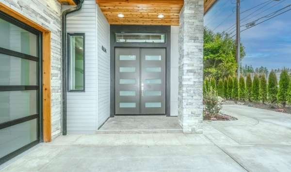 zac-gudakov-2mQLRLqN2vA-unsplash