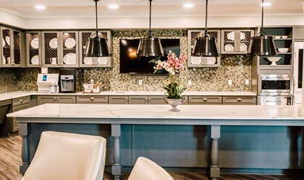 Kitchen Cabinets- Avenida Germantown - Common Area