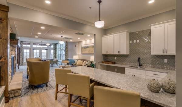 Kitchen Cabinets - Domion, Johnson City - Common Area